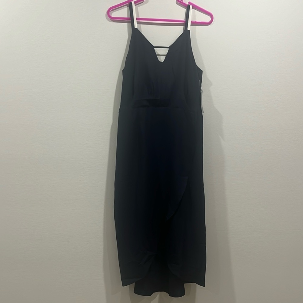 I9 cooper dress. Navy.